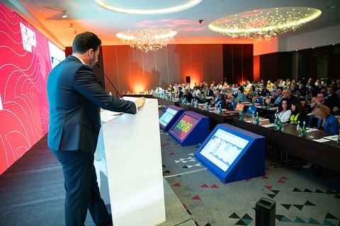 03 10 23 Conferece 038