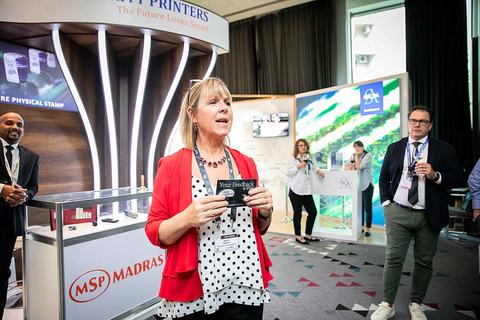 04 10 23 Conferece 083