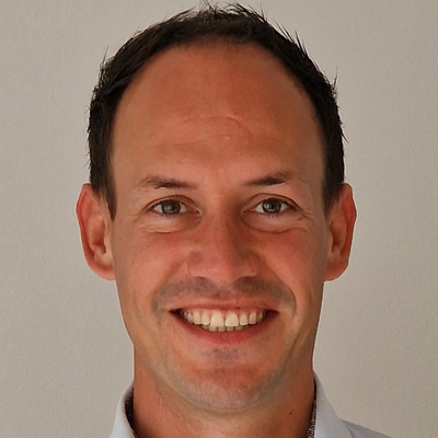 Roel Van Anholt